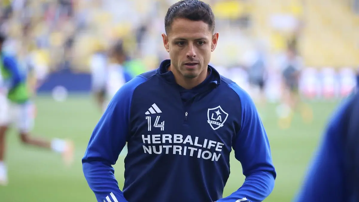 Chicharito Hernández no seguirá jugadno en el galaxy. FOTO: Reuters