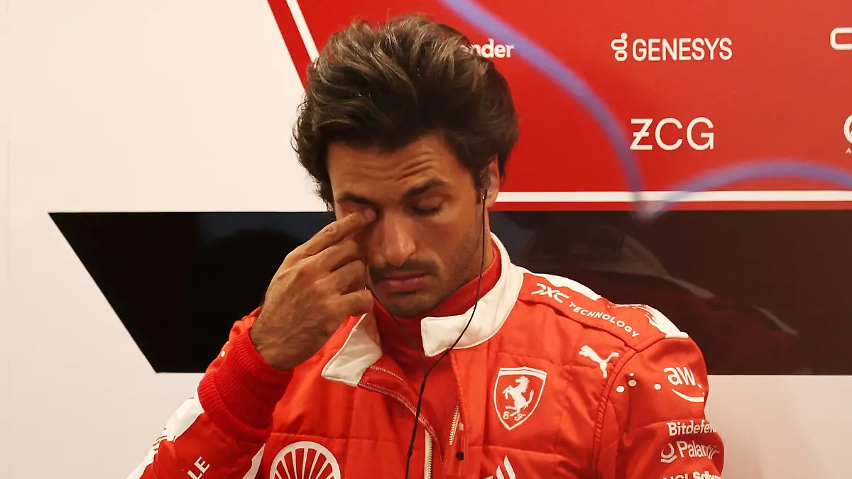 Carlos Sainz Jr. tendrá que tener un fin de semana excepcional si quiere rescatar algo de Las Vegas Foto Reuters