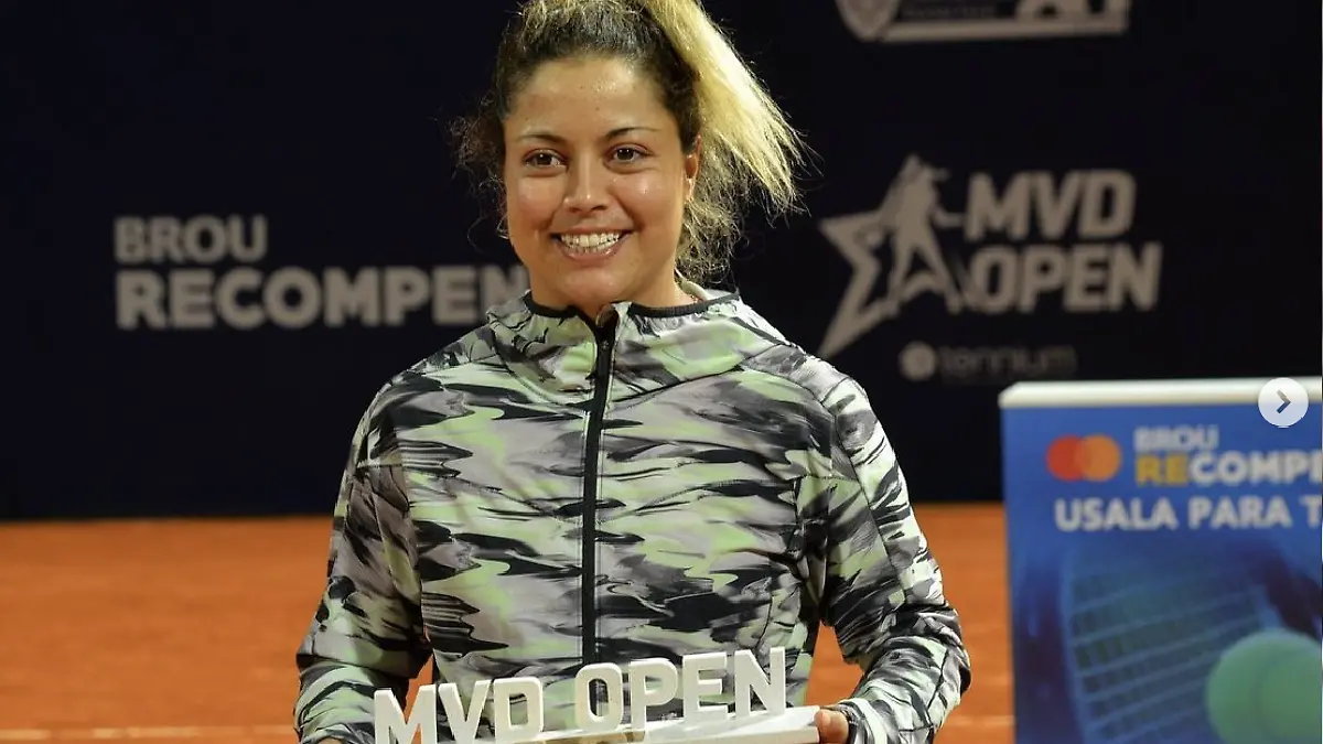Renata Zarazúa ganó el primer título WTA de su carrera .FOTO CORTESÍA MONTEVIDEO OPEN