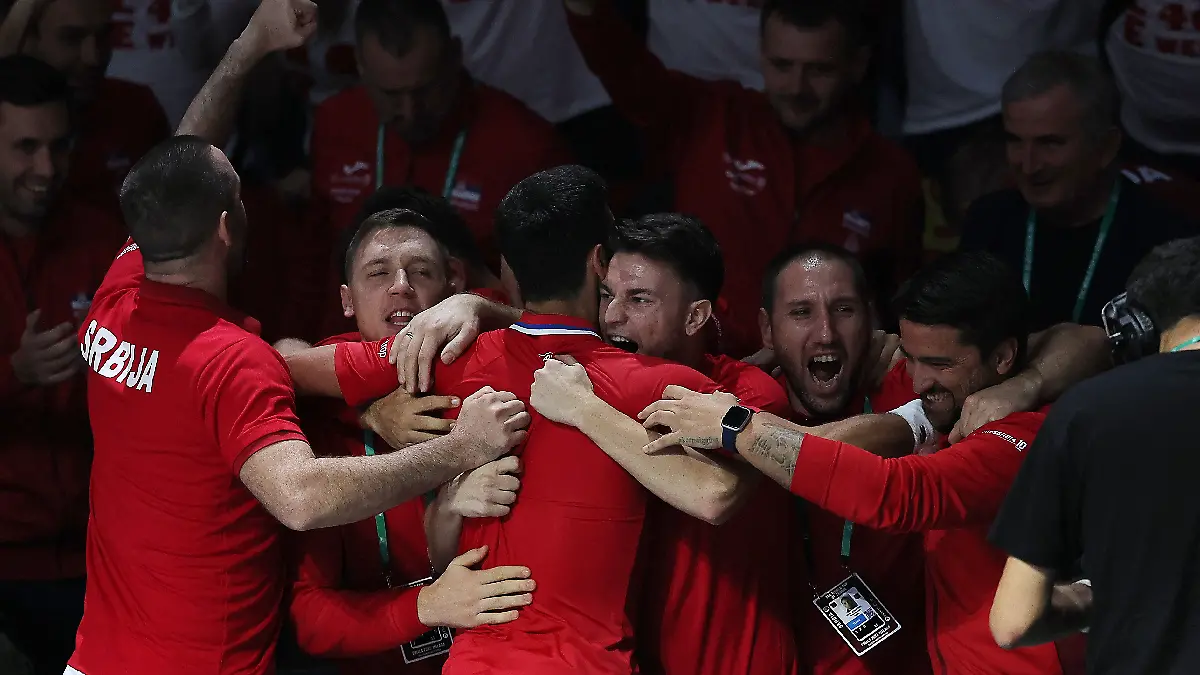 Novak Djokovic y Serbia avanzaron a semifinales de la Copa Davis. Foto: AFP