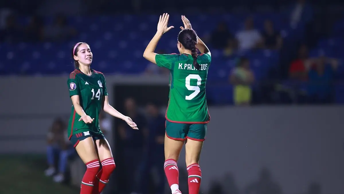 Kiana Palacios anotó el segundo tanto del Tri / Foto: @miseleccionfem