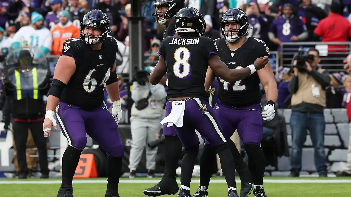 Ravens le pasó por encima a los Dolphins / Foto: AFP