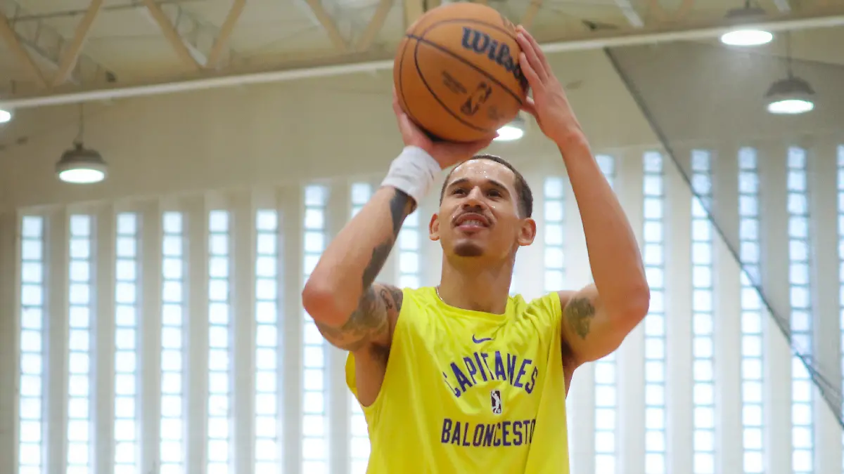 Juan Toscano encontró un rápido regreso a la NBA