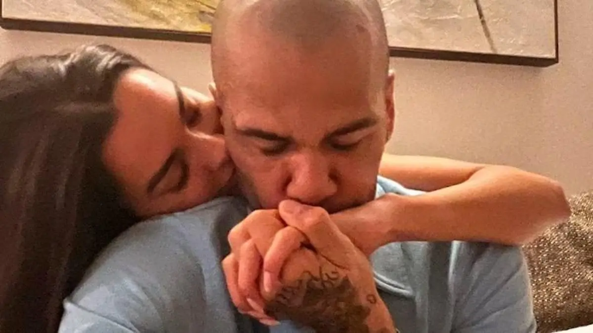 Joana Sanz, esposa de Dani Alves le dedicó un mensaje de apoyo tras su detención. | Foto: Cortesía