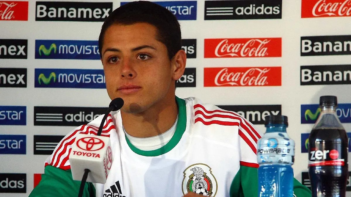 Chicharito Hernández podría regresar al Tricolor. Foto: Mexsport
