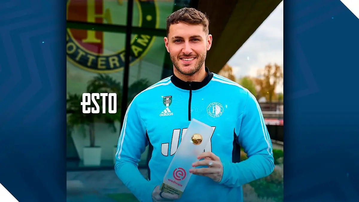 Santiago Giménez fue escogido como talento del mes en la Eredivisie. | Foto: Cortesía