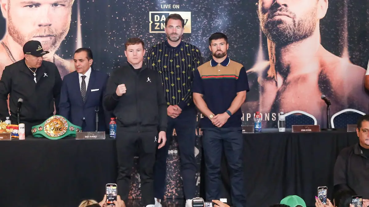 Canelo y Ryder ya tuvieron su primer encuentro en Guadañajara. FOTO: FRANCISCO RODRÍGUEZ