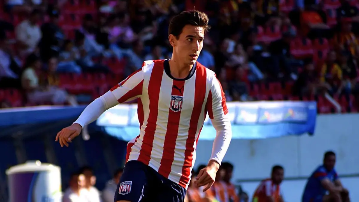 Sebastián Pérez Bouquet se va de Chivas en calidad de préstamo / Foto: IG  sebaspbouquet