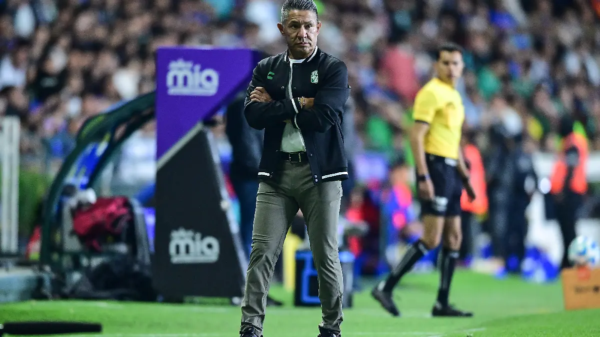 Ignacio Ambriz ya piensa en los Tuzos del Pachuca