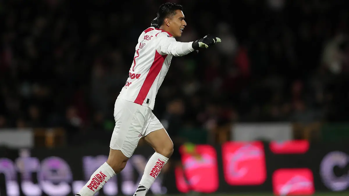 Chivas llegó a seis puntos con triunfo dramático en la Frontera