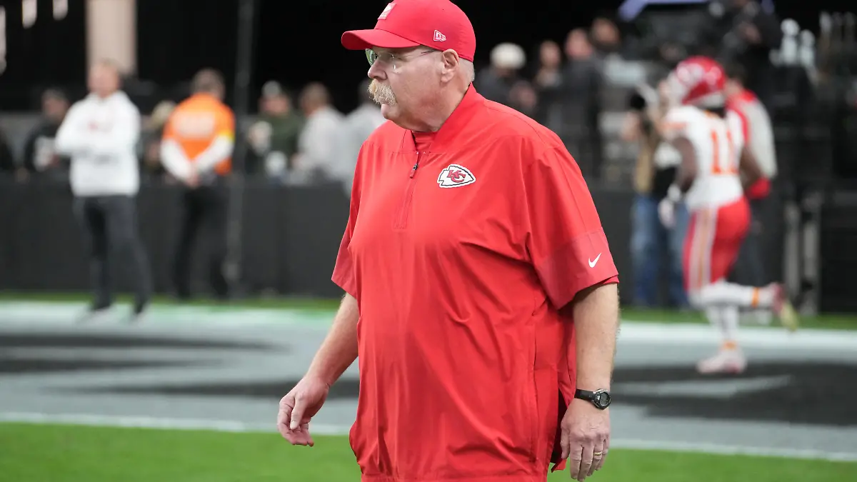 Andy Reid está por dirigir su temporada 14 con los Chiefs en el 2026