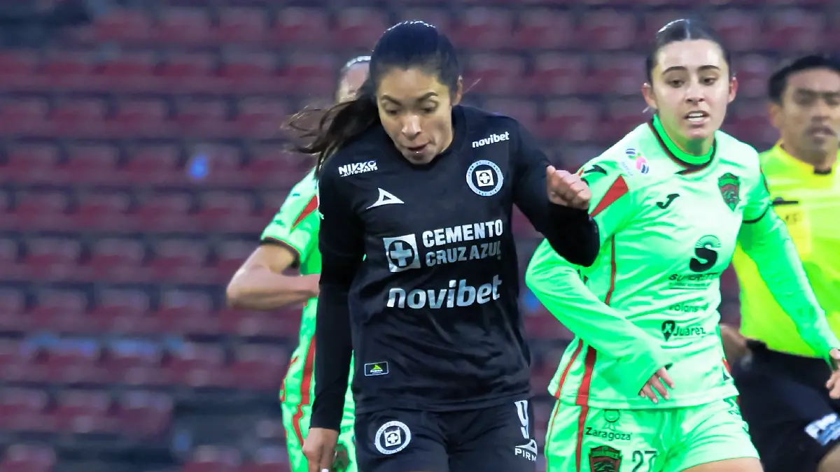 Cruz Azul Femenil sale con un 1 punto del Olímpico Benito Juárez