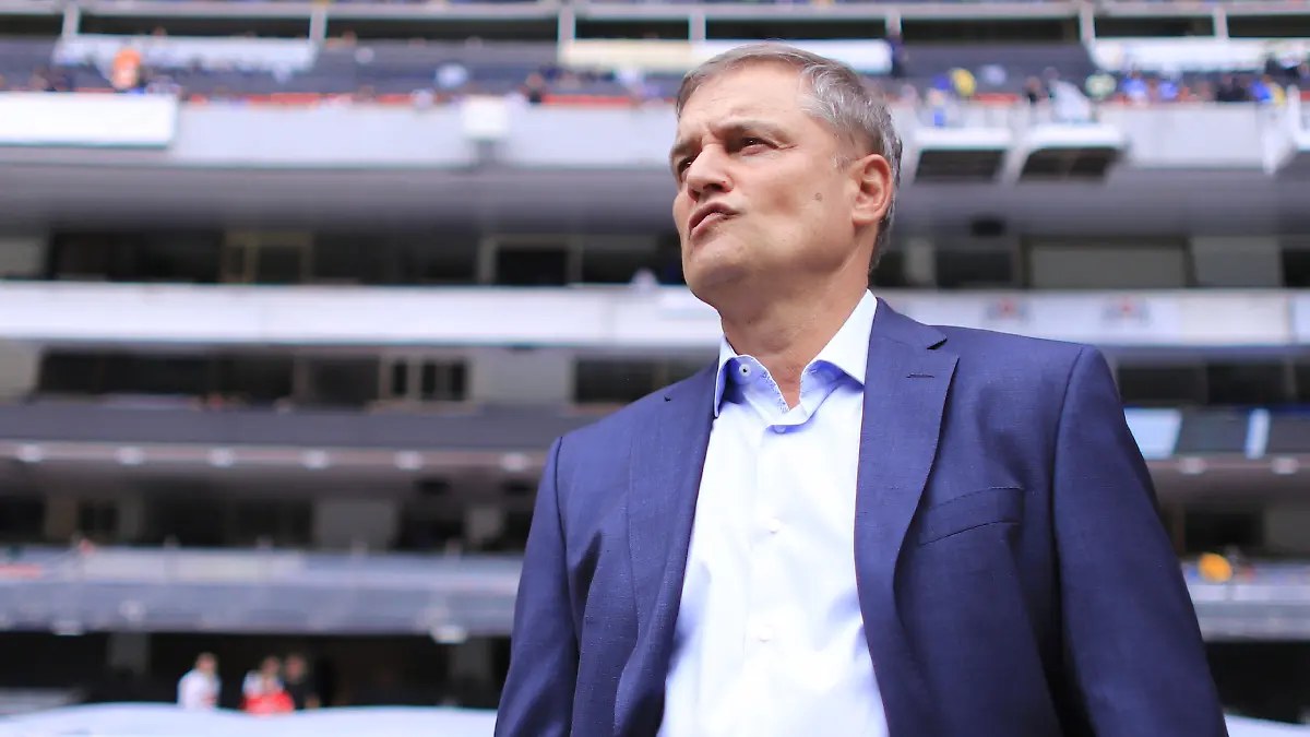 Diego Aguirre nunca encontró la fórmula de la victoria. Foto: Mexsport