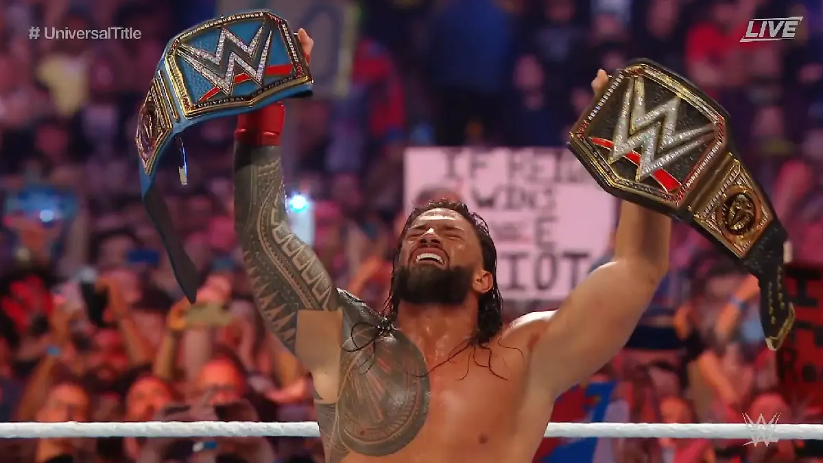 Roman Reigns sufrió para poder quedarse con la victoria / Foto: @WWE