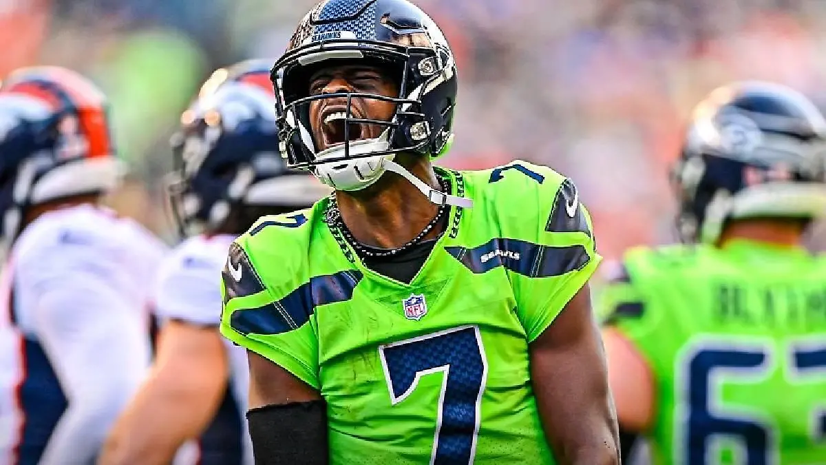 Los Seahawks le pegaron a los Broncos en su casa. | Foto: cortesía @nfl