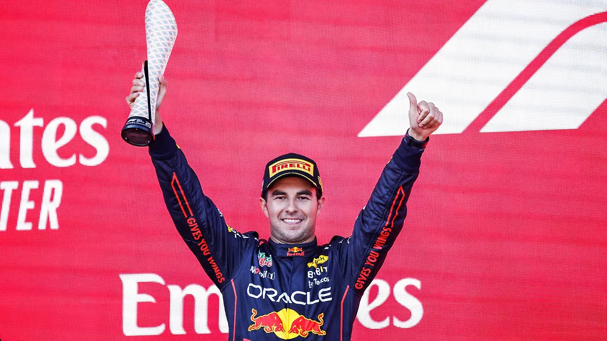 Sergio Pérez ya se prepara para 24 carreras en 2023. Foto: Mexsport