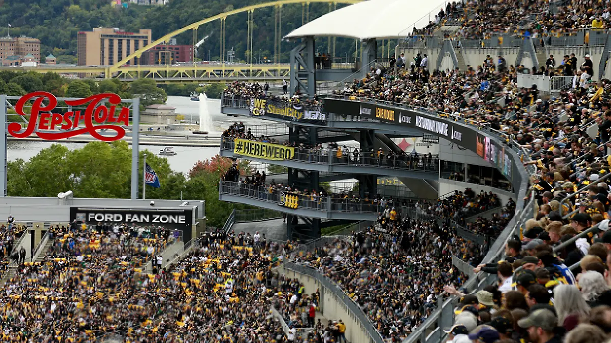 El aficionado estuvo presente en la derrota de los Steelers a manos de los Jets / Foto: AFP