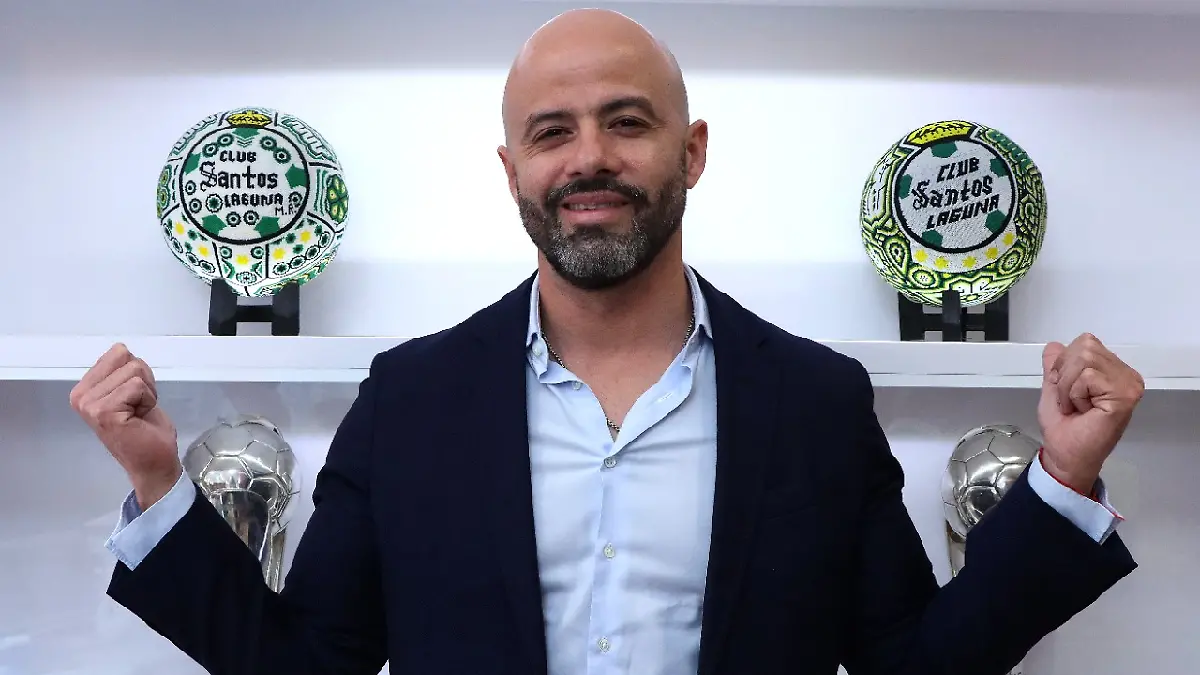 Directivo quiere el campeonato. Foto: Erik Estrella