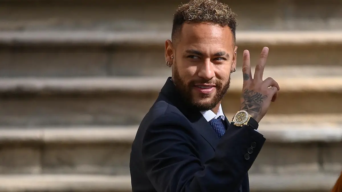Neymar fue absuelto de acusaciones por fichaje con Barcelona. FOTO: AFP