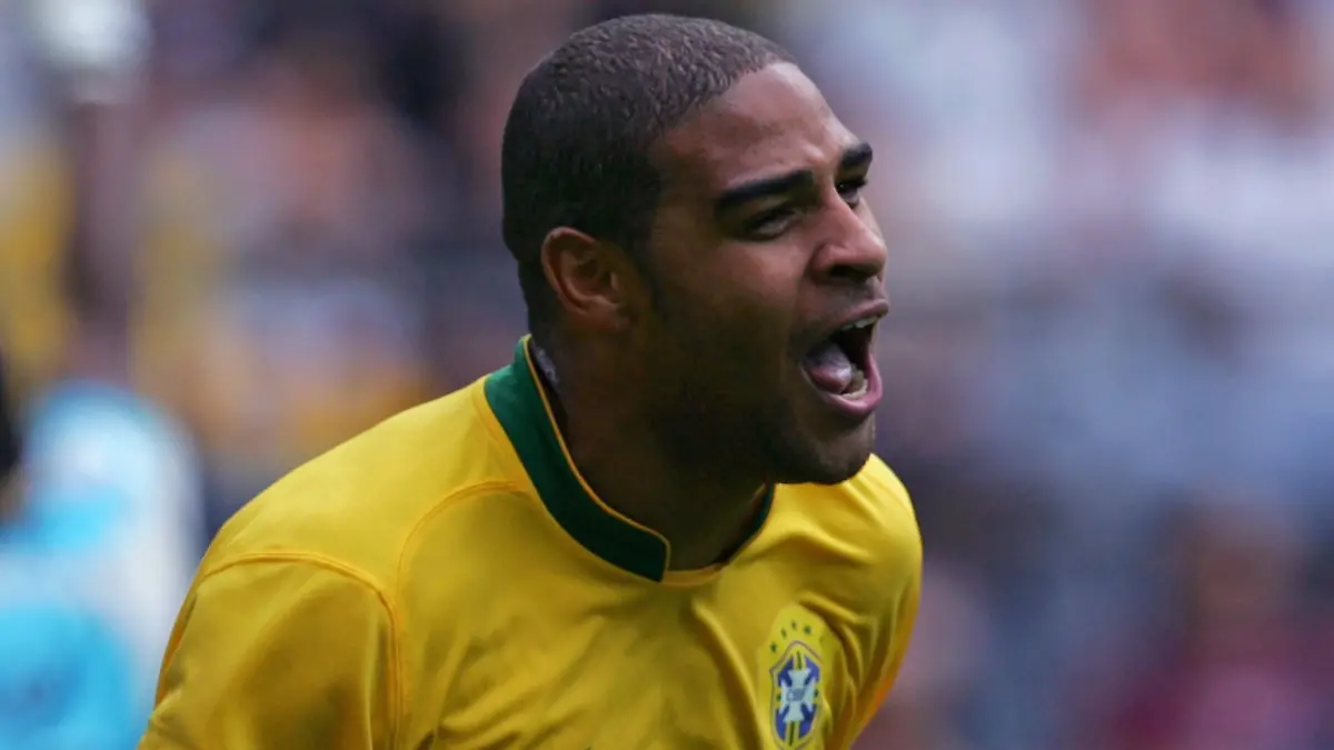 Adriano amenaza a las personas que extorsionaron a su madre _ FOTO MEXSPORT