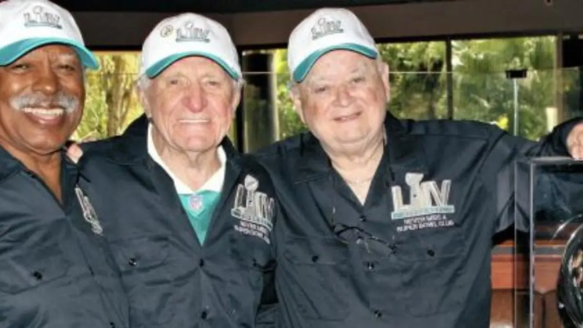 Amigos han asistido a todos los Super Bowl de la historia