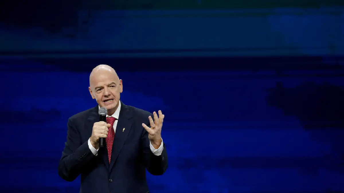 Gianni Infantino habla de quitarle el veto a Rusia y Bielorrusia