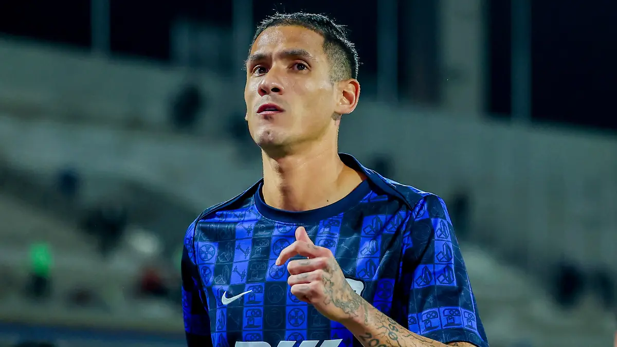 Uriel Antuna viaja con Pumas para el juego contra San Diego de Concachampions