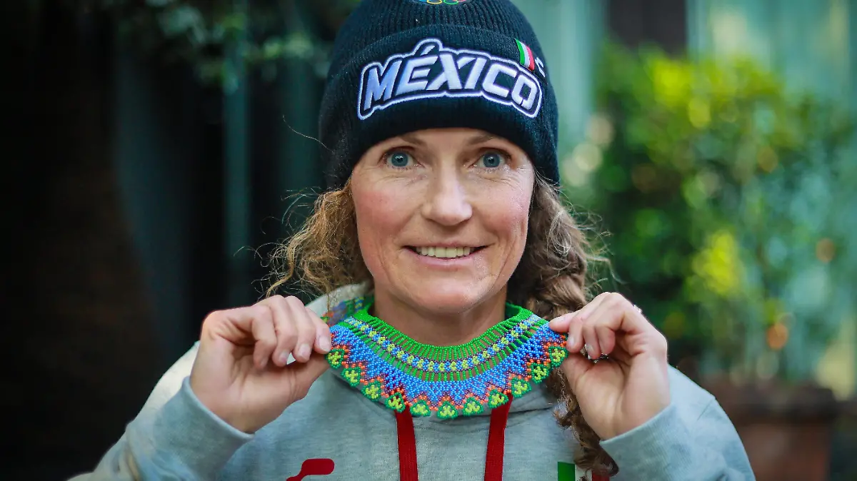 Sarah Schleper usará un collar huichol en Milano Cortina