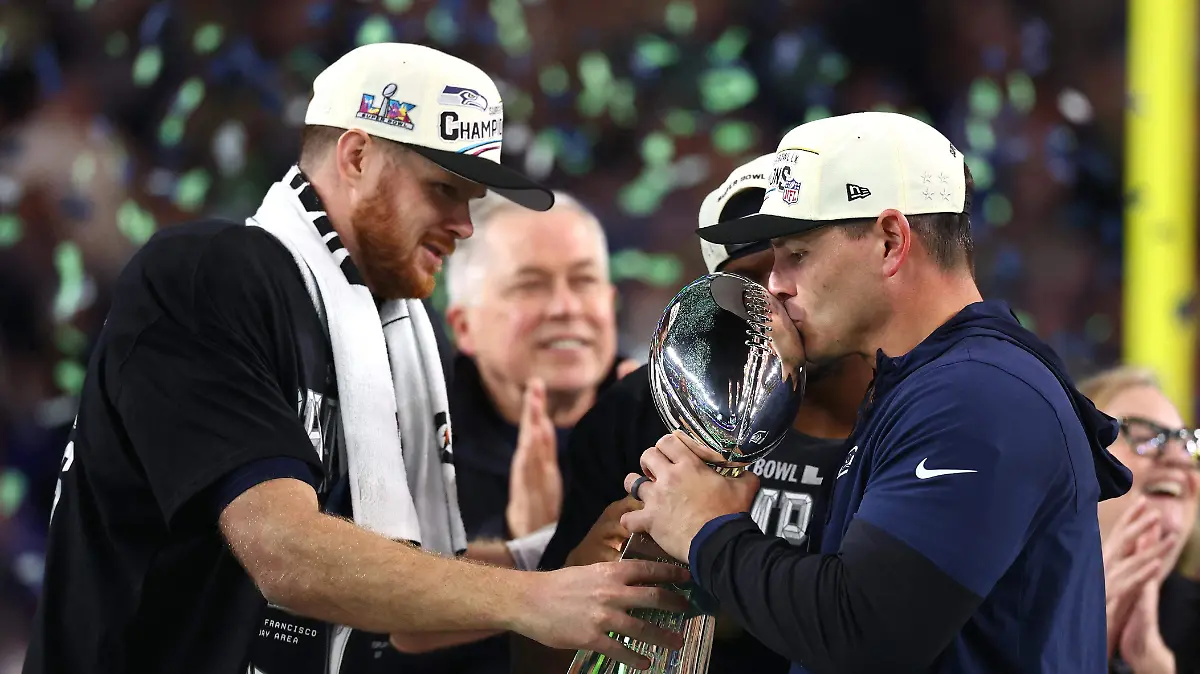 2026-02-09T034735Z_1120111196_MT1USATODAY28190888_RTRMADP_3_NFL-SUPER-BOWL-LX-SEATTLE-SEAHAWKS-AT-NEW-ENGLAND-PATRIOTS