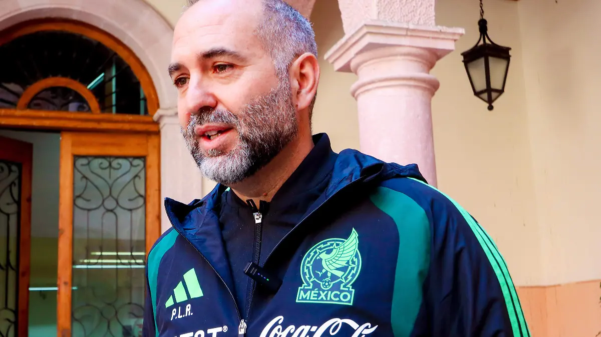 090226 Pedro López LA