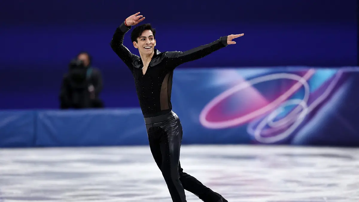 Así salió Donovan Carrillo