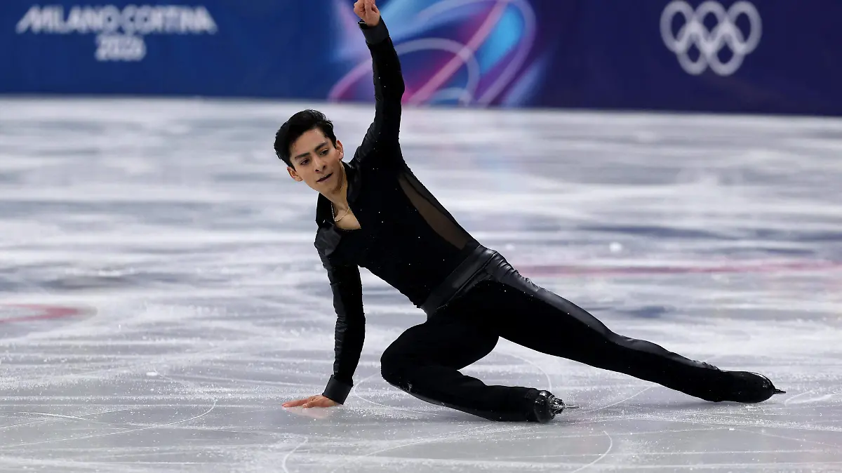 2026-02-13T182816Z_1513713970_UP1EM2D1FB2J4_RTRMADP_3_OLYMPICS-2026-FIGURESKATING