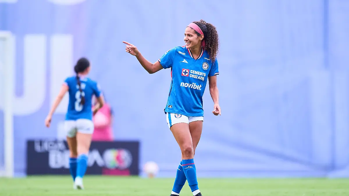 Aerial Chavarín quiere jugar para México