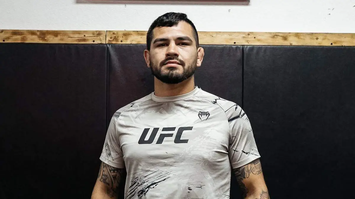 TTWD X FLUFFY2 styles of official 4-way-stretch Fight Shorts. Hand Made in Los Angeles, Californ