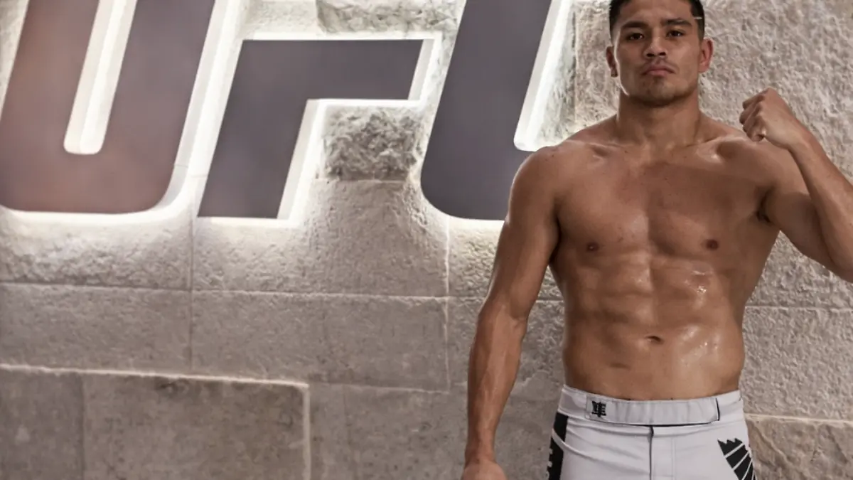 7C73C4A8-56A3-444A-9C27-8D296591A9D1