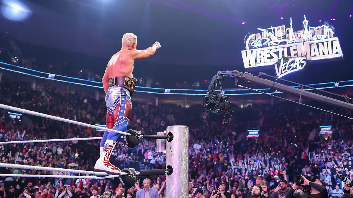 Cody Rhodes es campeón de WWE