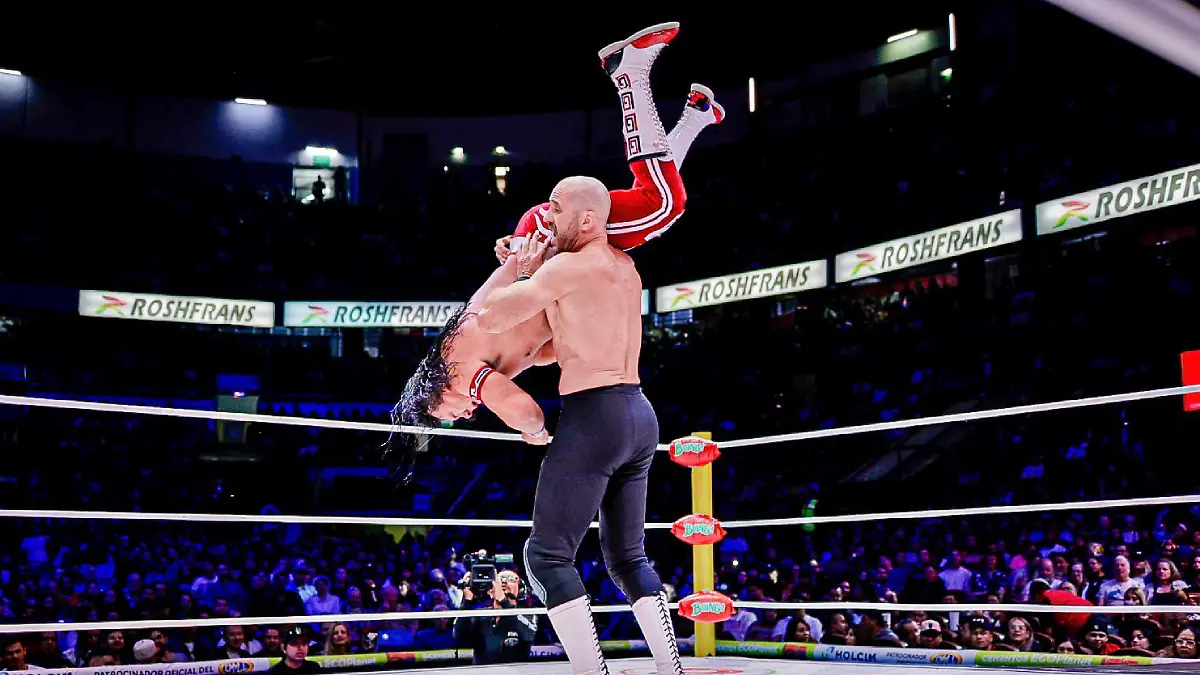 Claudio Castagnoli vence a Último Guerrero