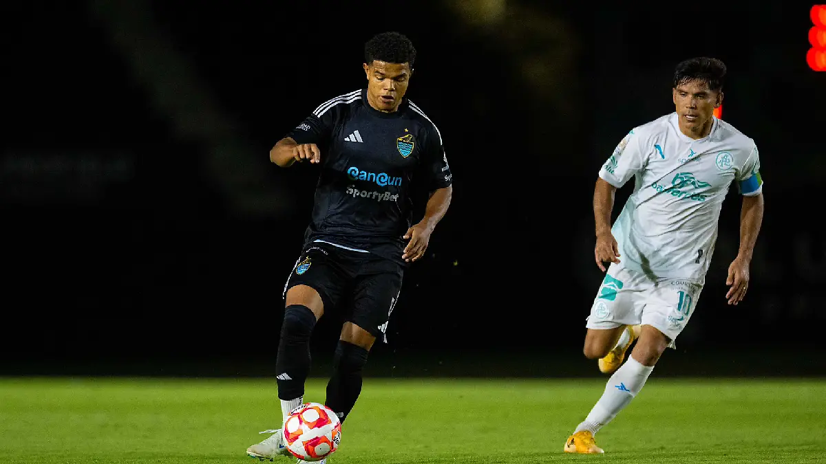 Cancún Fc presenta a patrocinador