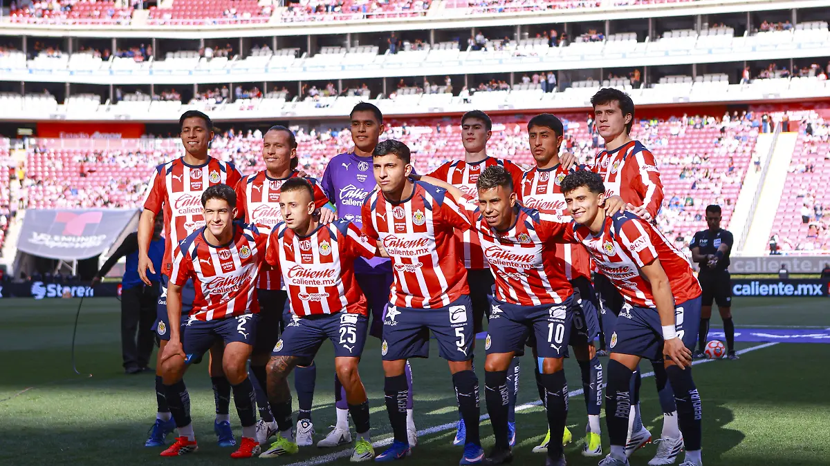 Chivas se prepara para jugar vs Monterrey