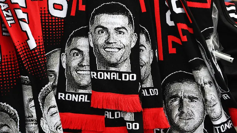 2026-03-15T122037Z_470341041_UP1EM3F0YAAG3_RTRMADP_3_SOCCER-ENGLAND-MUN-AVL