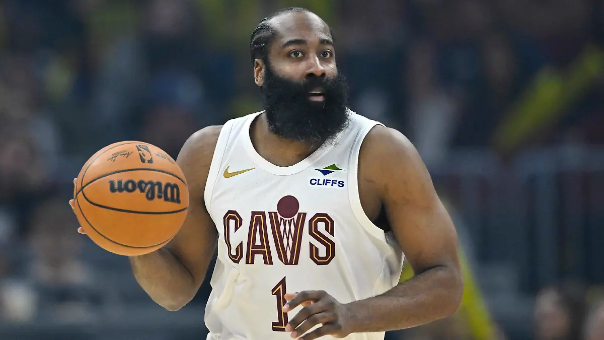 James Harden, cerca de récord en la NBA