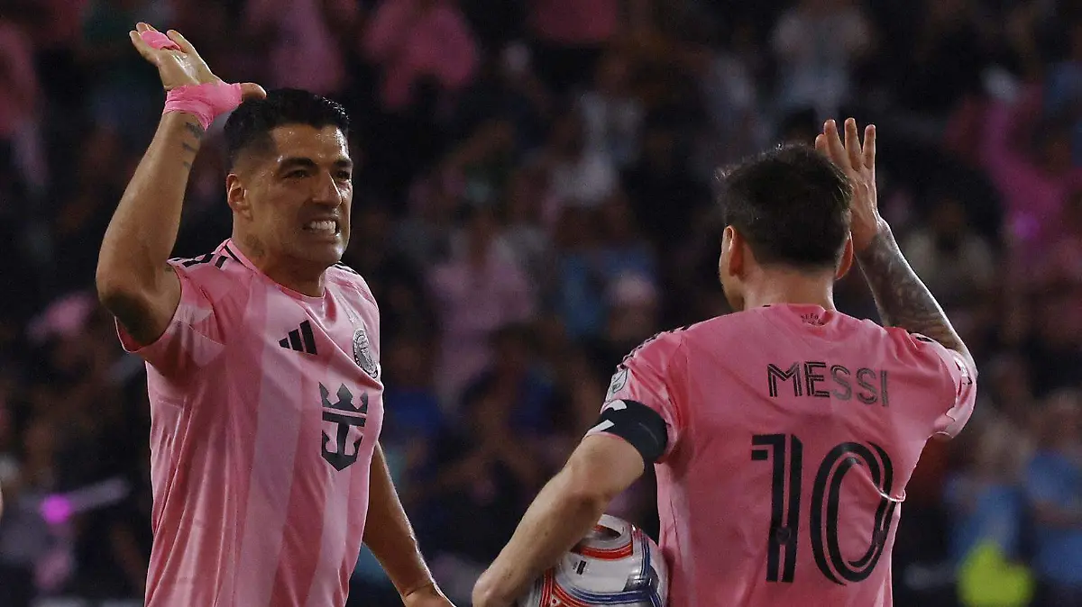 2026-04-05T015730Z_1565180184_UP1EM4505FSU9_RTRMADP_3_SOCCER-USA-MIA-ATX