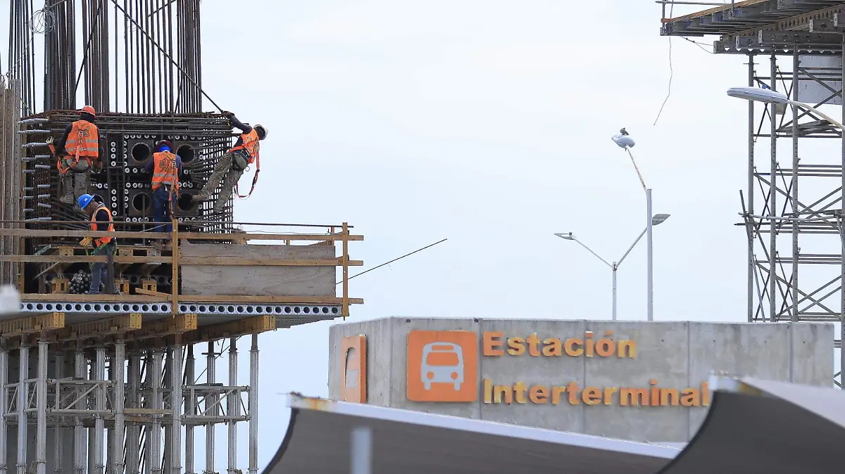 Instalaciones Del Aeropuerto Internacional Mty