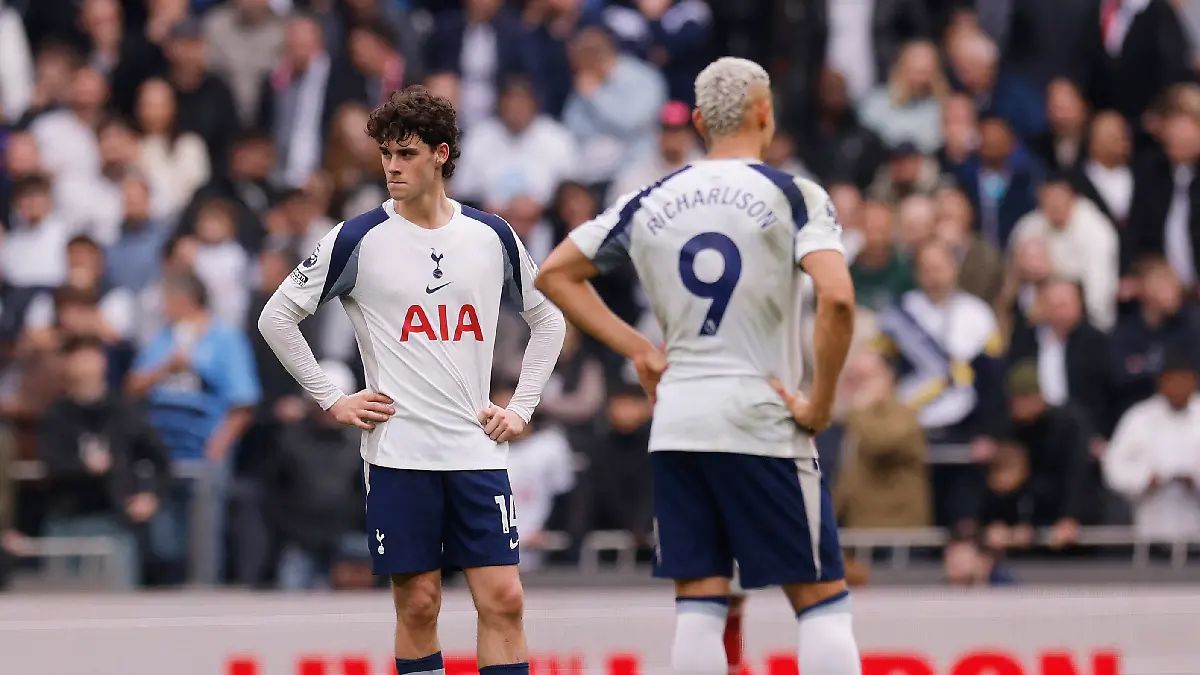 Tottenham regresa a zona de descenso