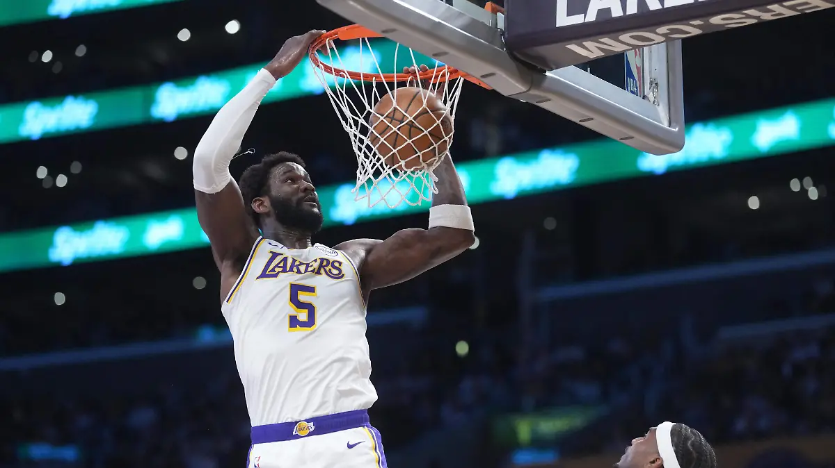 2026-04-13T031914Z_45464858_MT1USATODAY28718396_RTRMADP_3_NBA-UTAH-JAZZ-AT-LOS-ANGELES-LAKERS