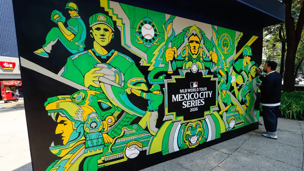 Raúl Urías en Paseo de la Reforma