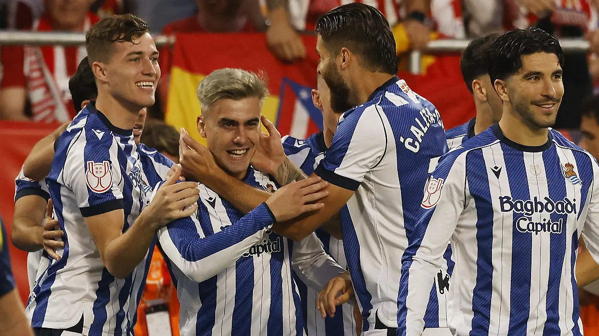 2026-04-18T191218Z_1432781648_UP1EM4I1HCHYG_RTRMADP_3_SOCCER-SPAIN-ATM-RSO