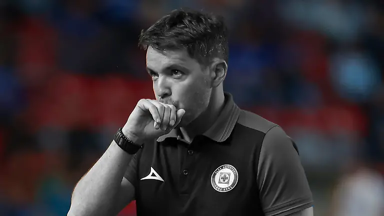 Cruz Azul analiza la continuida de Nicolás Larcamón