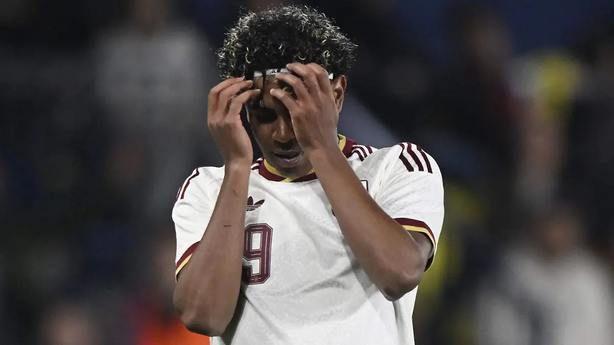 2026-03-27T204948Z_1399865952_UP1EM3R1LUZ88_RTRMADP_3_SOCCER-FRIENDLY-ESP-SRB