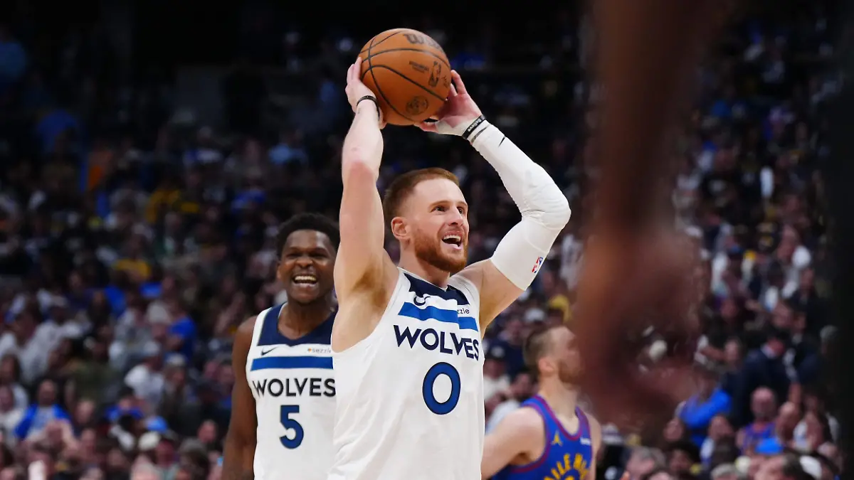 2026-04-21T054202Z_211737728_MT1USATODAY28775754_RTRMADP_3_NBA-PLAYOFFS-MINNESOTA-TIMBERWOLVES-AT-DENVER-NUGGETS